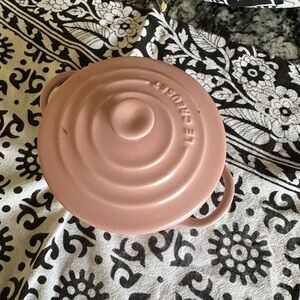 Le Creuset Mini Cocotte in Soft Pink